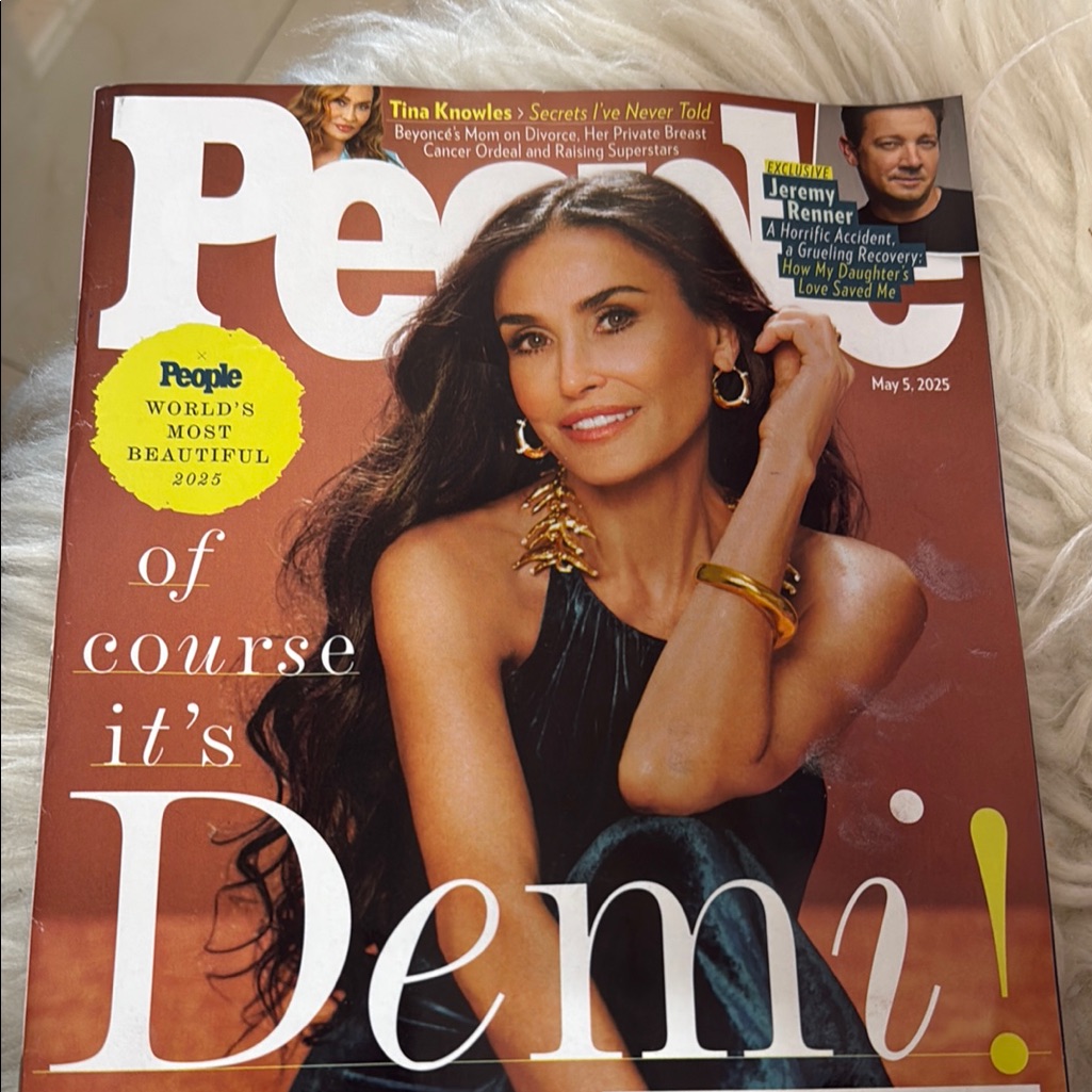 People Magazine May 2025 Issue People Magazine May 2025 Issue